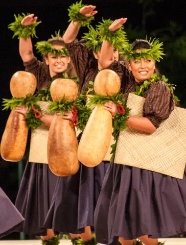 Performers in Hilo on the island of Hawaiʻi