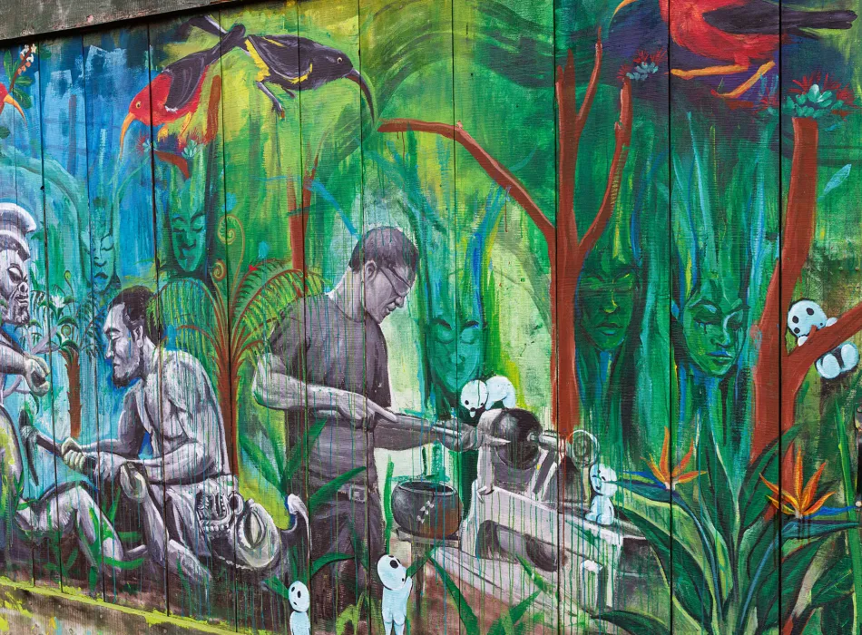 Colorful mural at the Lāna‘i Art Center on Lāna‘i in Hawaiʻi