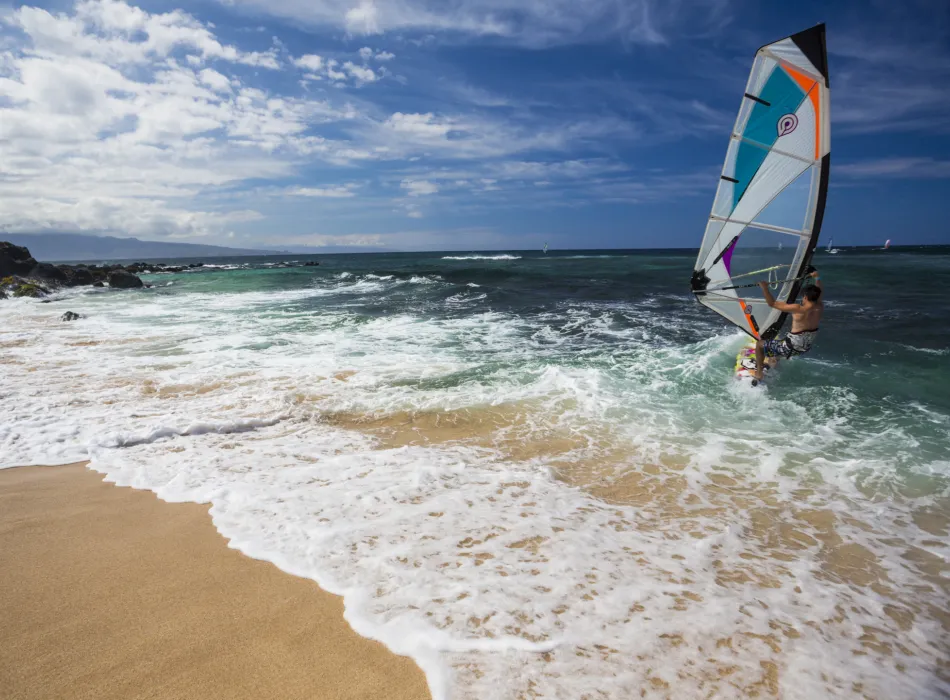 Windsurfer along on the North Shore of Maui in Hawaiʻi